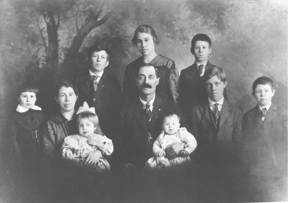 Mack and Laura Cheek Family